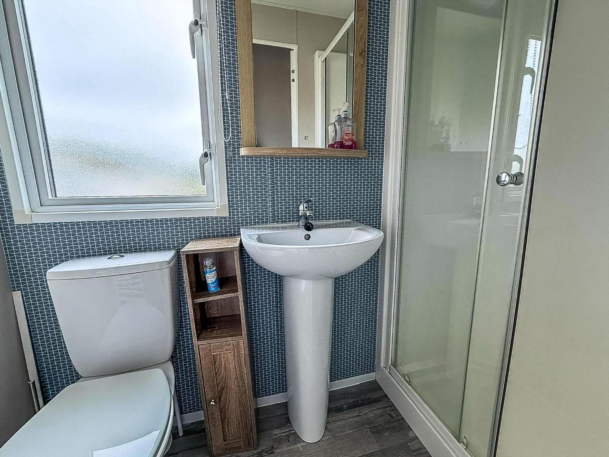 Modern 6 Berth Caravan With Wifi At St Osyth Beach In Essex Ref 28008Pm Clacton-on-Sea Exteriér fotografie